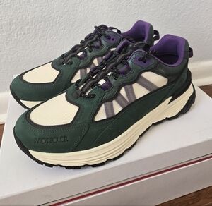 Moncler Men 100% AUTHENTIC Lite Runner Green Beige EU43 US10 UK9 NEW IN BOX